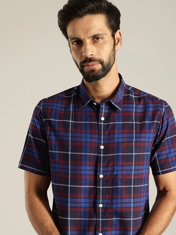 Indian Terrain Men Checkered Dark Blue Shirt